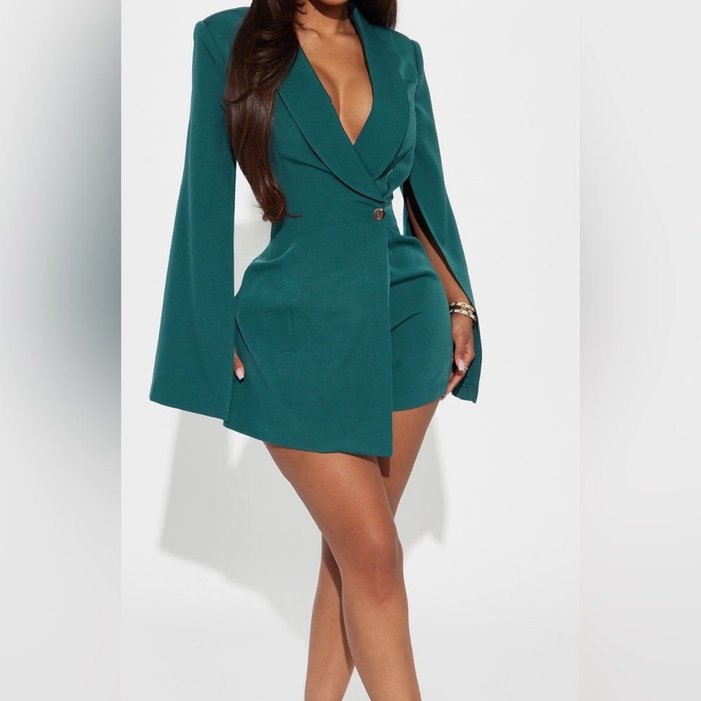 Fashion Nova Green Bodycon Jumpsuit Plunge Neck
